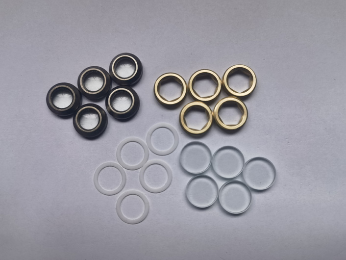 视液镜采用玻璃